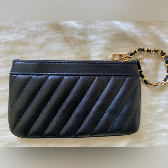 Michael Kors Wristlet - Picture 5 of 6